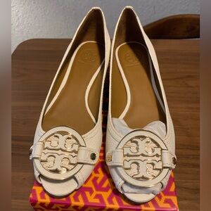 Tory Burch Amanda 30mm Demi wedge. Peep toe white color Brand new in the Box.